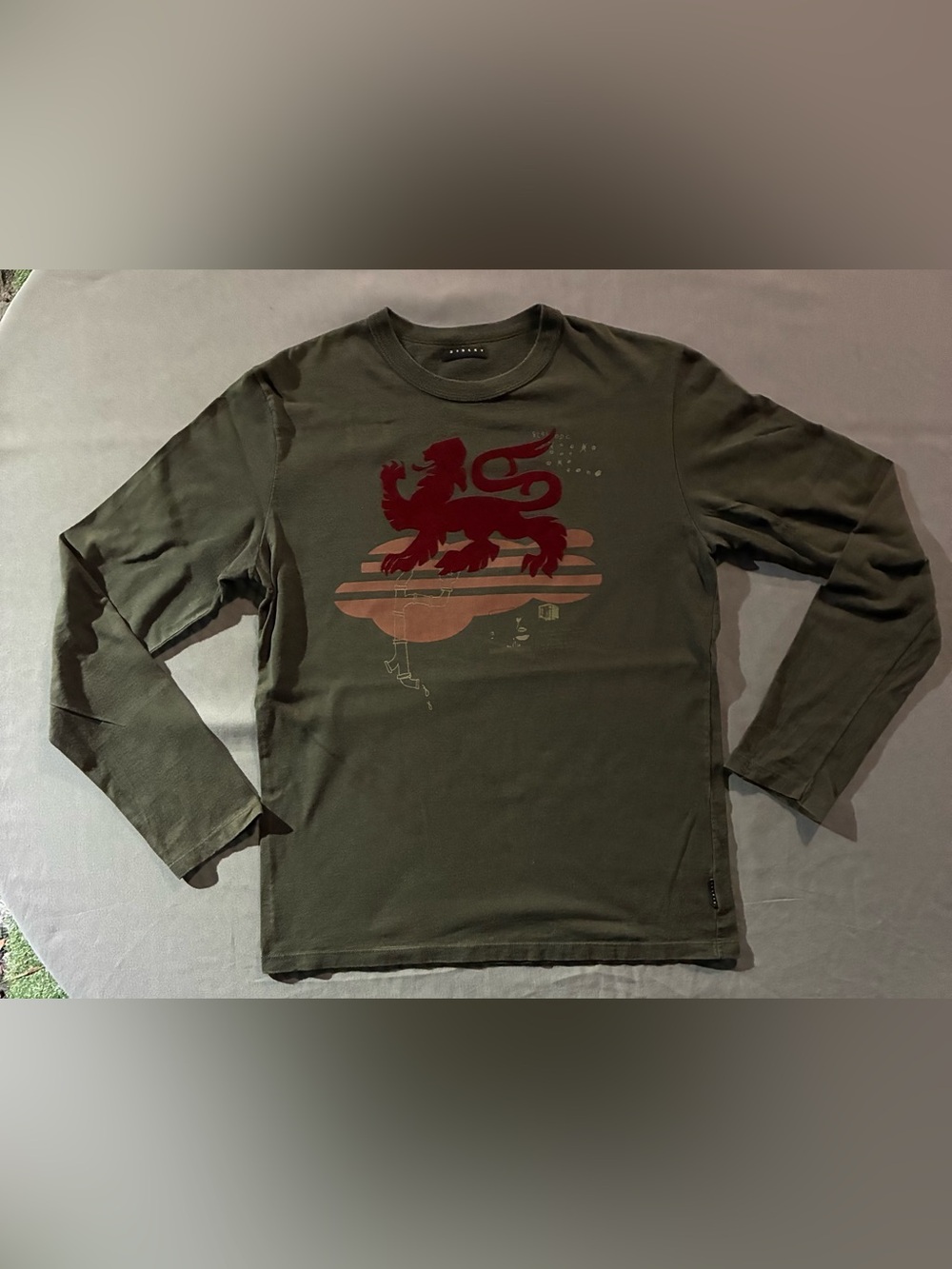Sisley Olive Green Long-Sleeve Tee with Maroon Lion Graphic